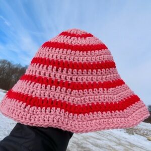 crochet bucket hat